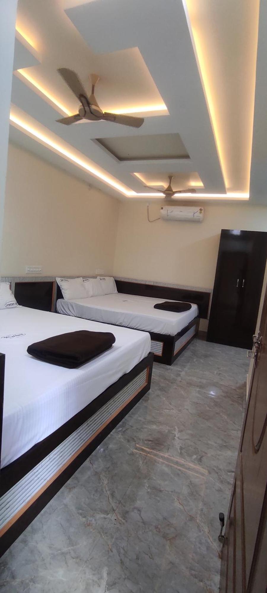 Sri Vasavi Residency Hotel Rameswaram Bagian luar foto